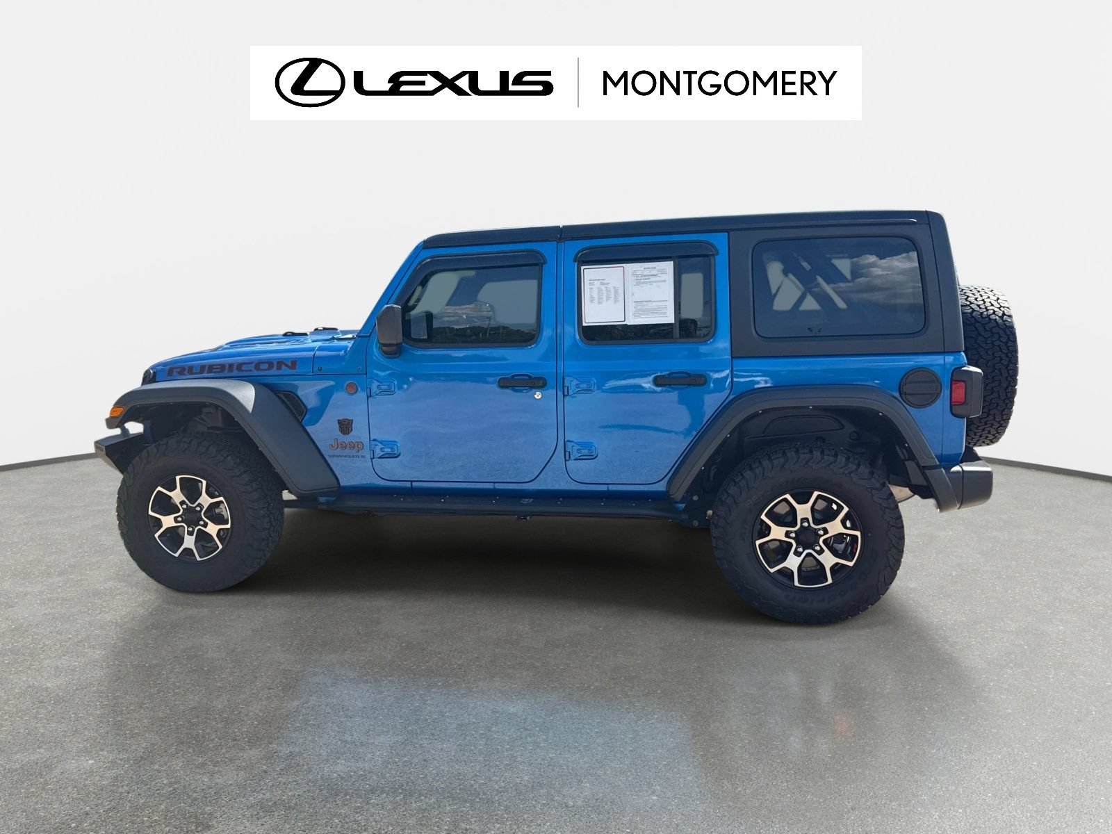 Used 2023 Jeep Wrangler Unlimited Rubicon AWD/4WD image 7