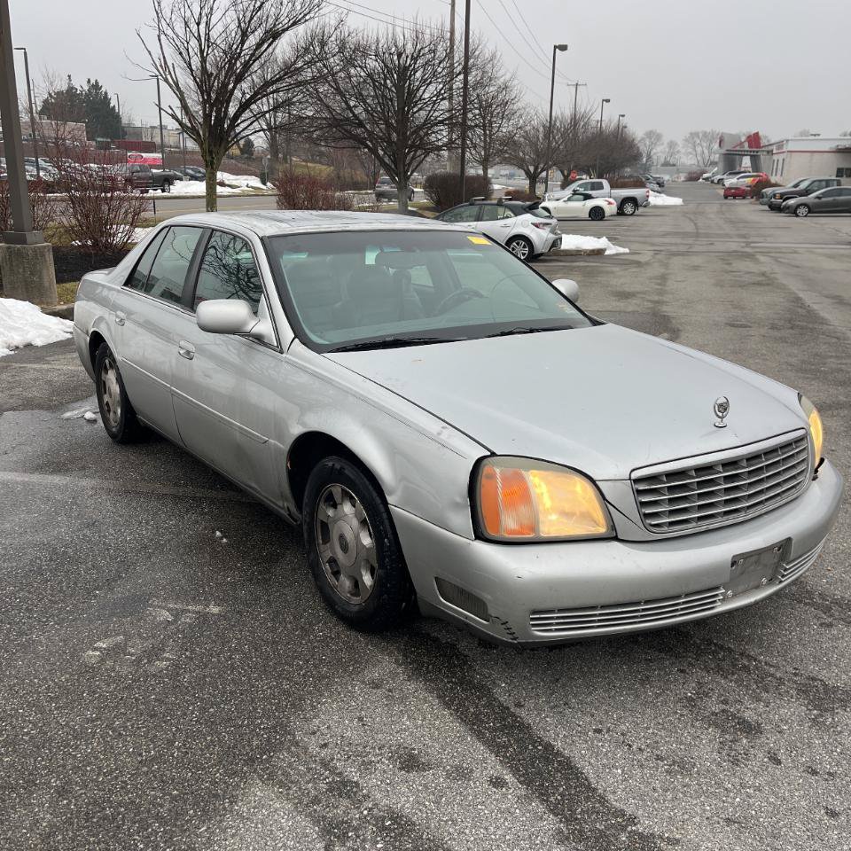 Used 2002 Cadillac De Ville FWD image 3