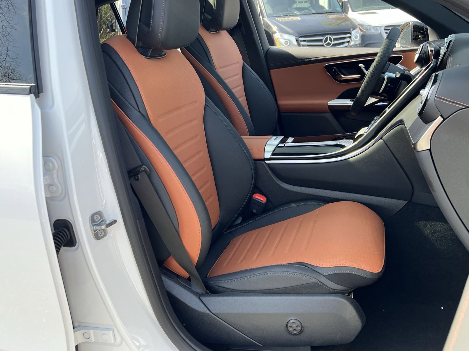 New 2026 Mercedes-Benz GLC 300 4MATIC image 26