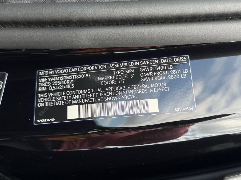 Used 2026 Volvo XC60 B5 Ultra w/ Protection Package Premier AWD/4WD image 30