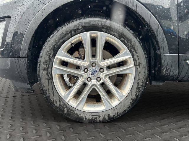Used 2017 Ford Explorer XLT w/ XLT Technology Feature Bundle image 25