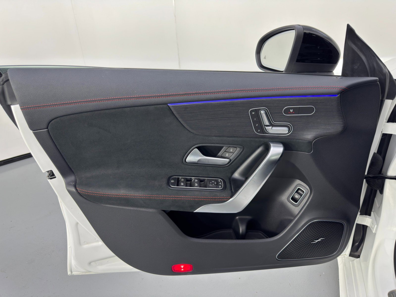 Used 2020 Mercedes-Benz CLA 250 image 44