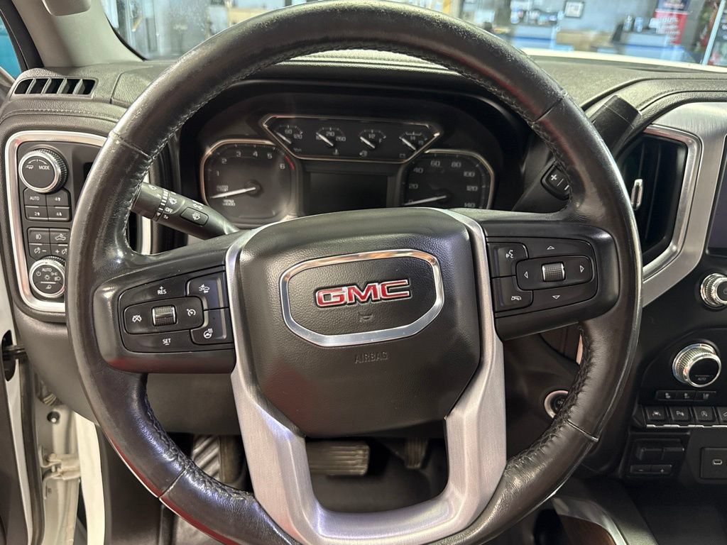 Used 2021 GMC Sierra 1500 SLT w/ SLT Premium Plus Package AWD/4WD image 16