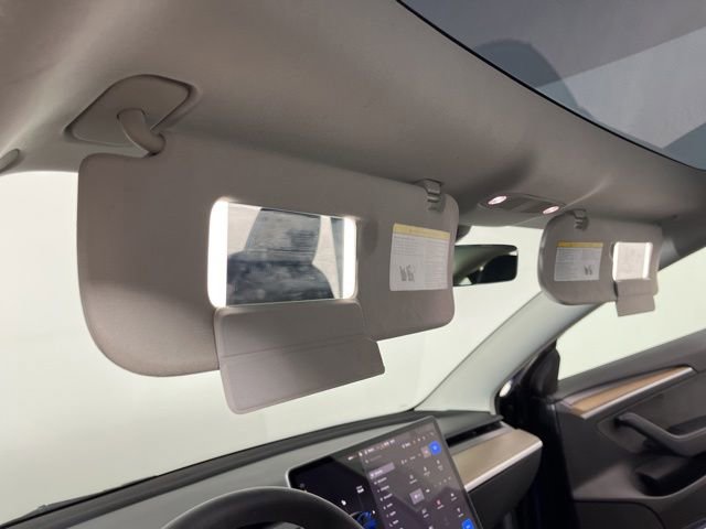 Used 2023 Tesla Model 3 Standard Range RWD image 32