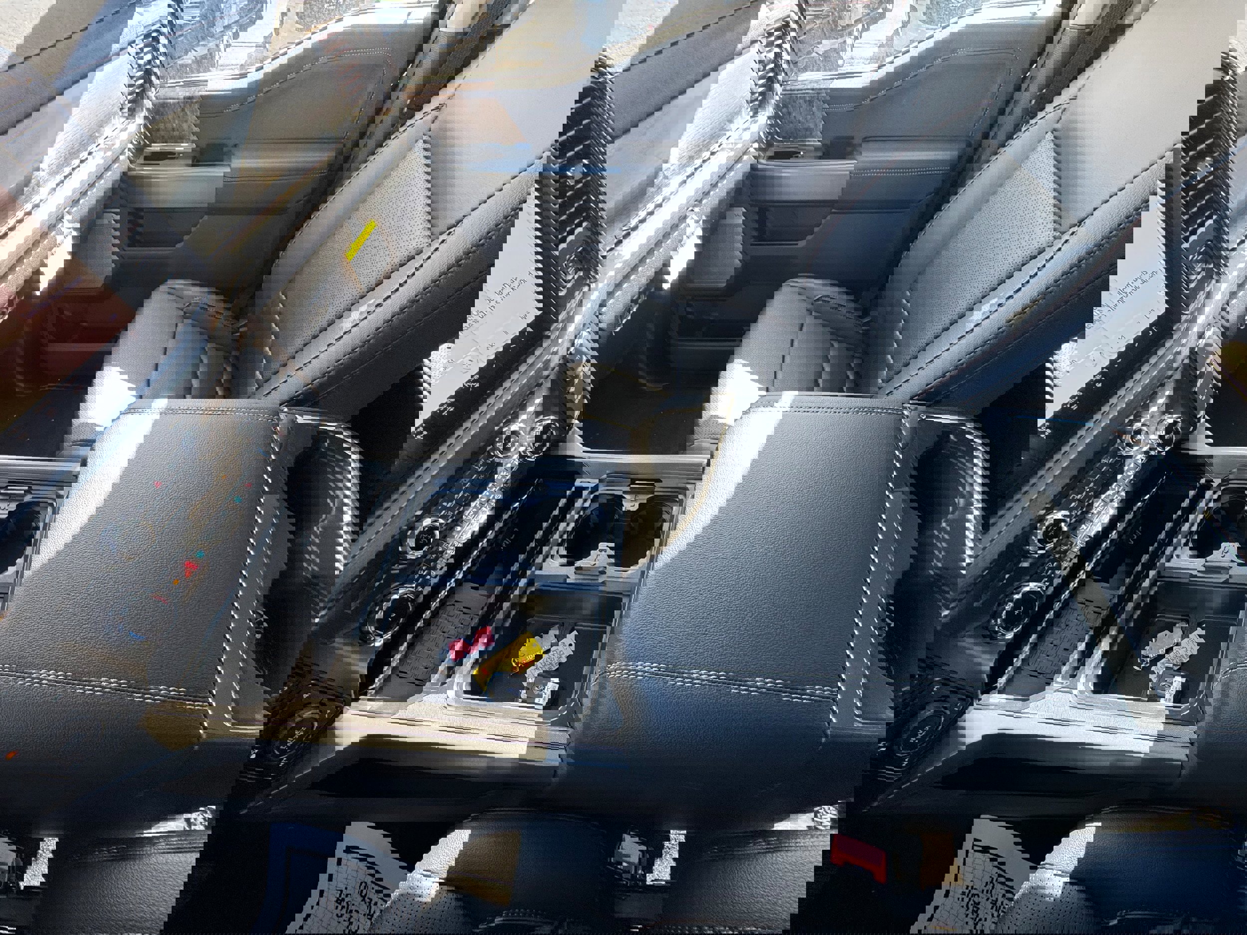 New 2026 Ford F250 Lariat w/ Black Appearance Package image 35