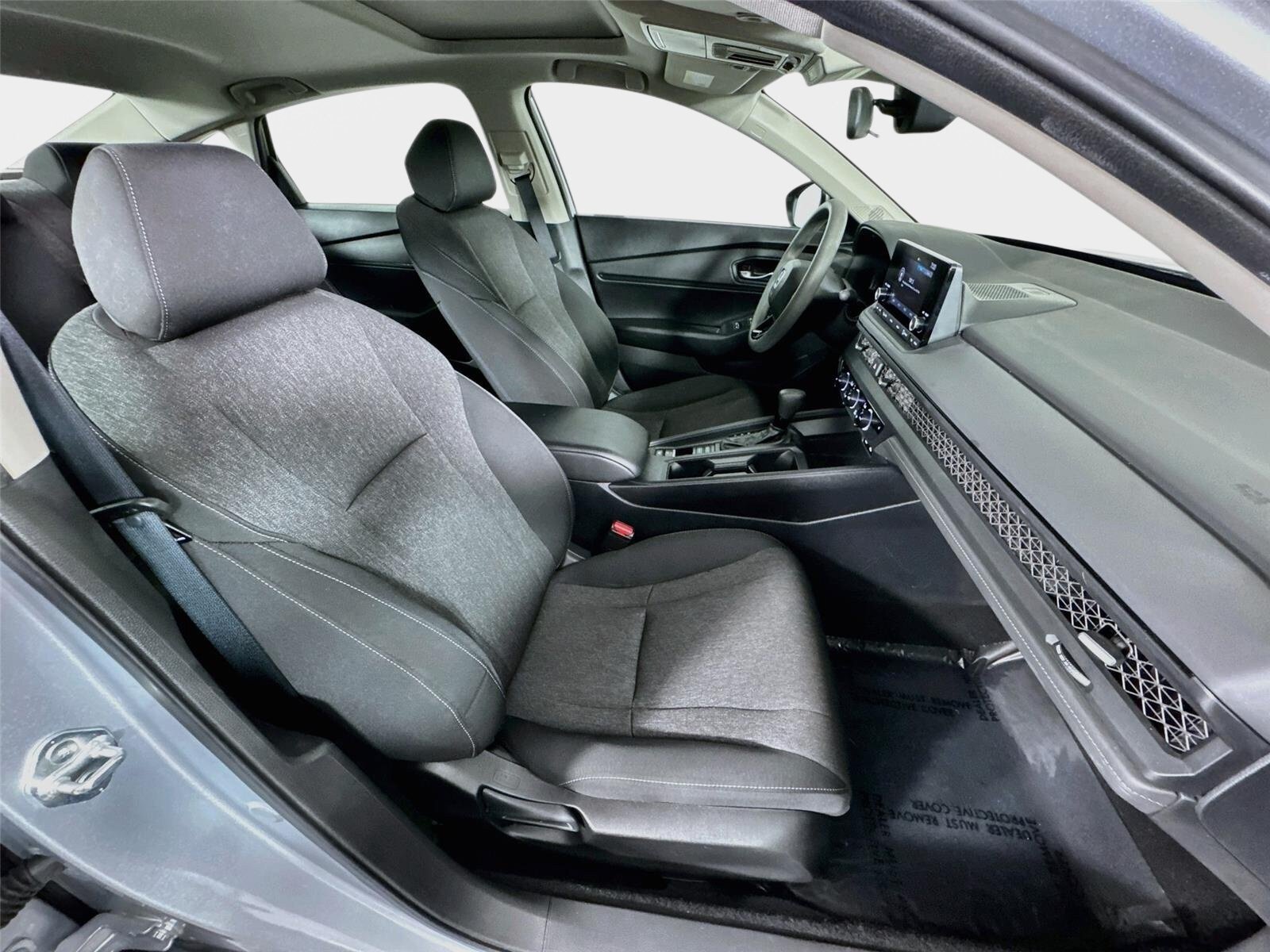 Used 2024 Honda Accord EX image 27