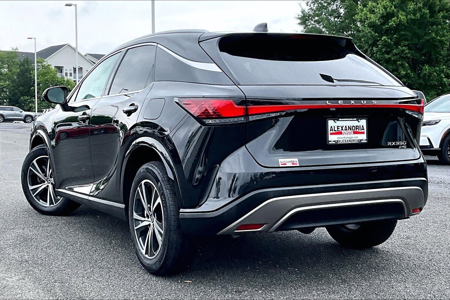 Used 2023 Lexus RX 350 Premium w/ Accessory Package AWD/4WD image 10