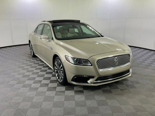 Used 2017 Lincoln Continental Reserve w/ Climate Package AWD/4WD image 3