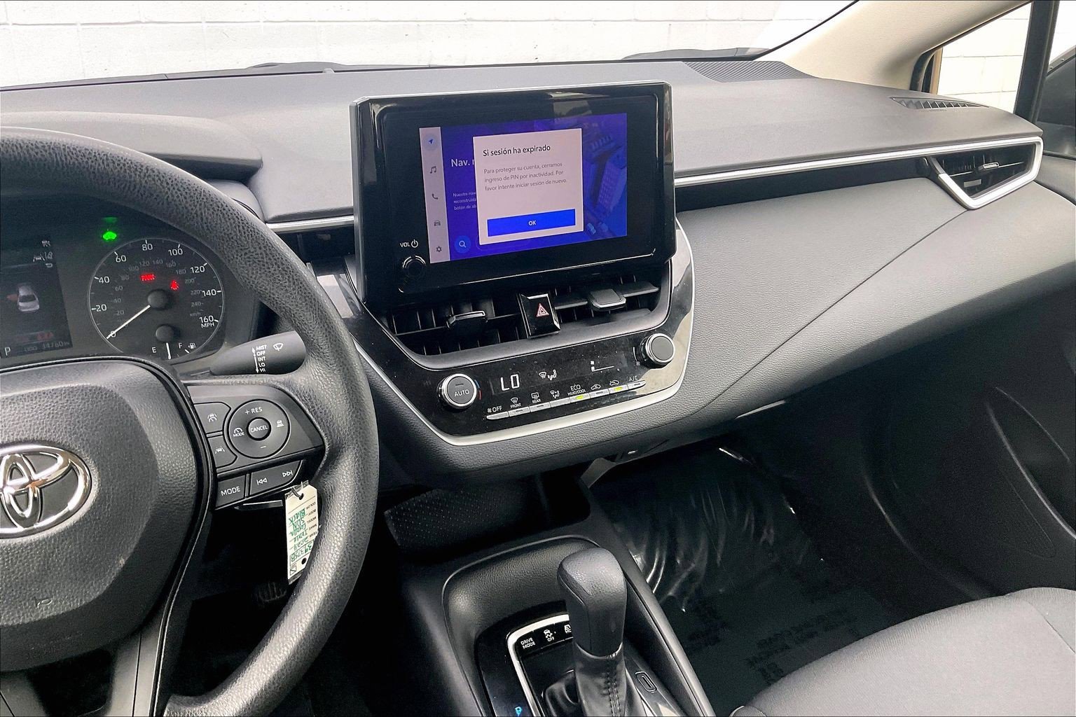 Used 2024 Toyota Corolla LE FWD image 7