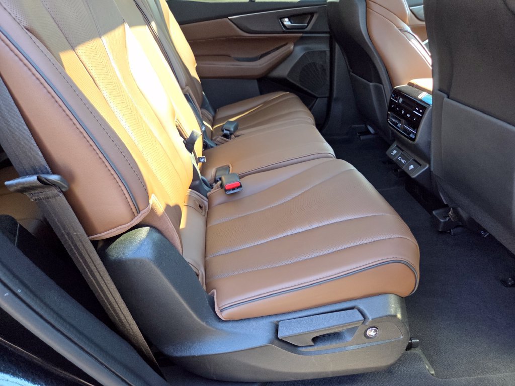 Used 2022 Acura MDX w/ Advance Package AWD/4WD image 31