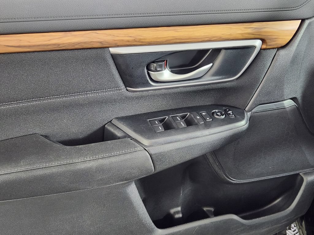Used 2017 Honda CR-V EX image 16