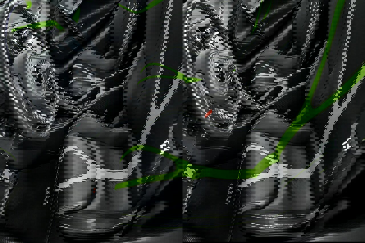 Used 2022 McLaren 765LT image 21