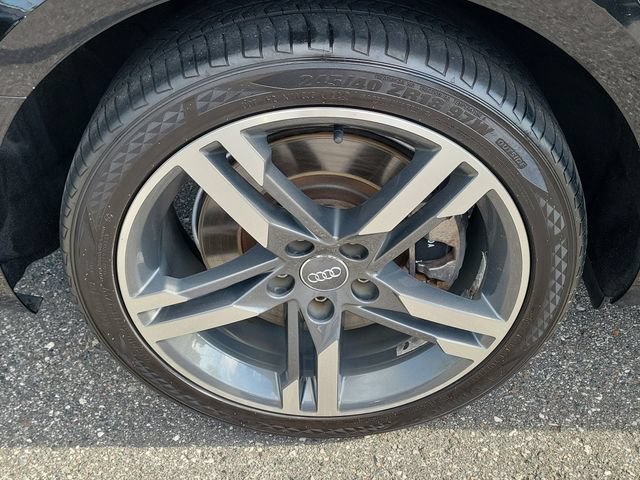 Used 2017 Audi A4 2.0T Premium Plus AWD/4WD image 5