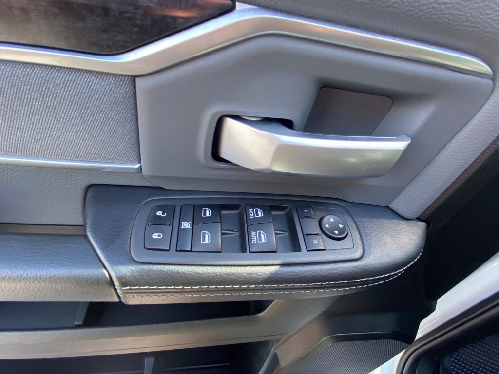 Used 2022 RAM 2500 Big Horn AWD/4WD image 11