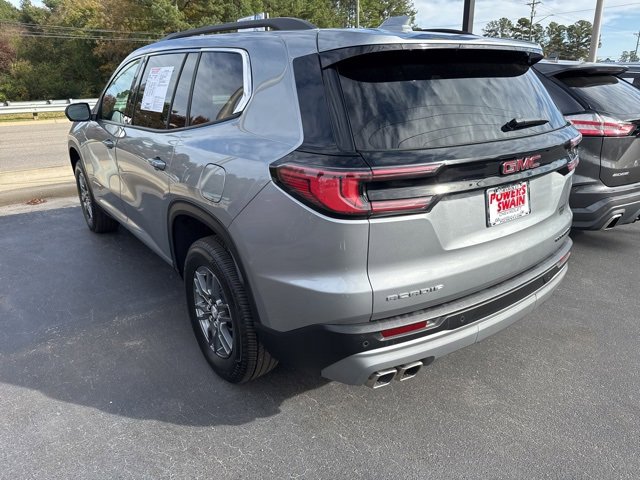 Used 2025 GMC Acadia Elevation image 3