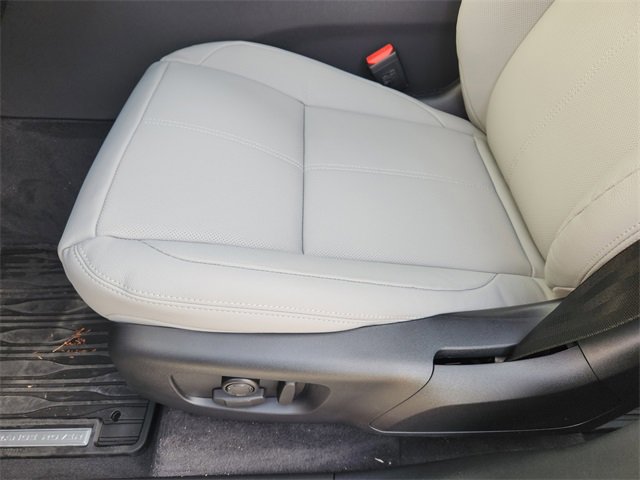 New 2026 Land Rover Range Rover Velar S image 17