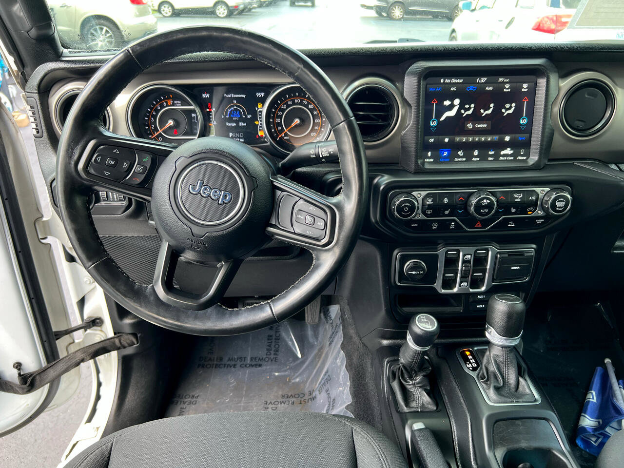 Used 2021 Jeep Gladiator Sport image 14
