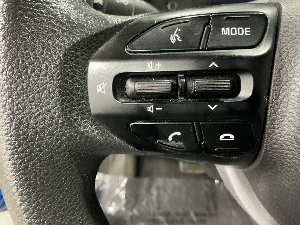 Used 2021 Kia Rio S image 27