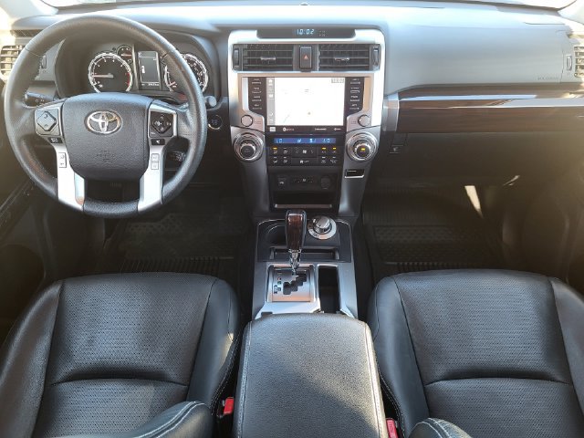 Used 2022 Toyota 4Runner Limited AWD/4WD image 25