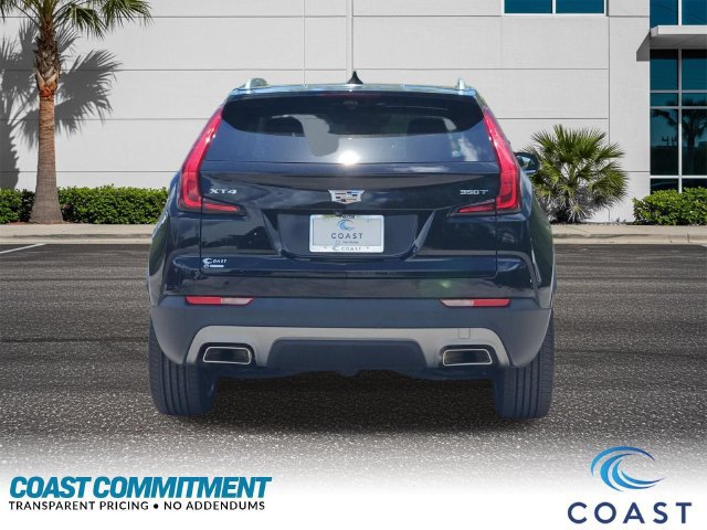 Certified 2022 Cadillac XT4 Premium Luxury w/ Enhanced Visibility Package FWD image 6