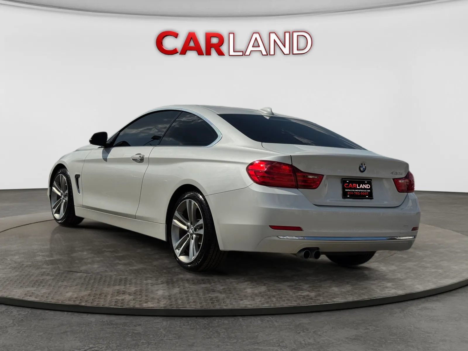 Used 2017 BMW 430i Coupe RWD image 4