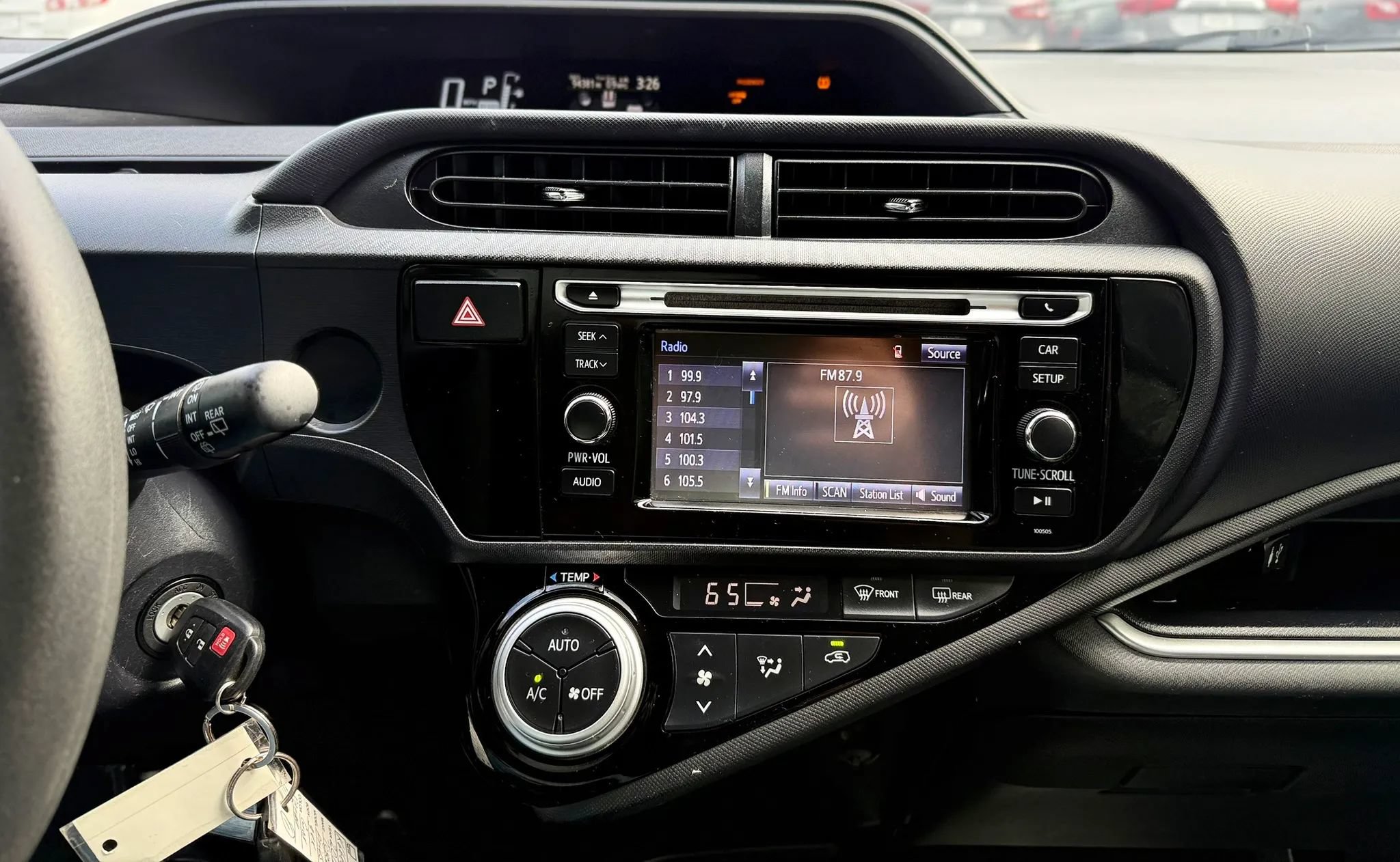 Used 2015 Toyota Prius C Two FWD image 16