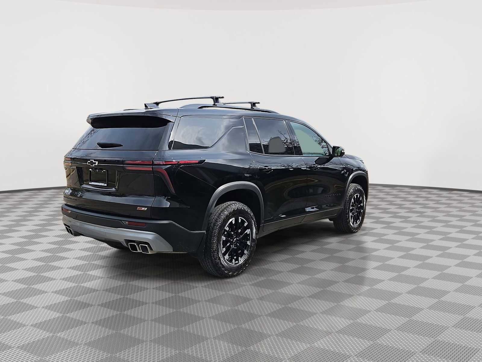 Certified 2025 Chevrolet Traverse Z71 w/ Driver Confidence Package image 8