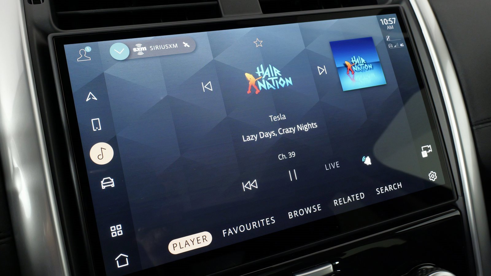 Used 2024 Land Rover Discovery S image 60