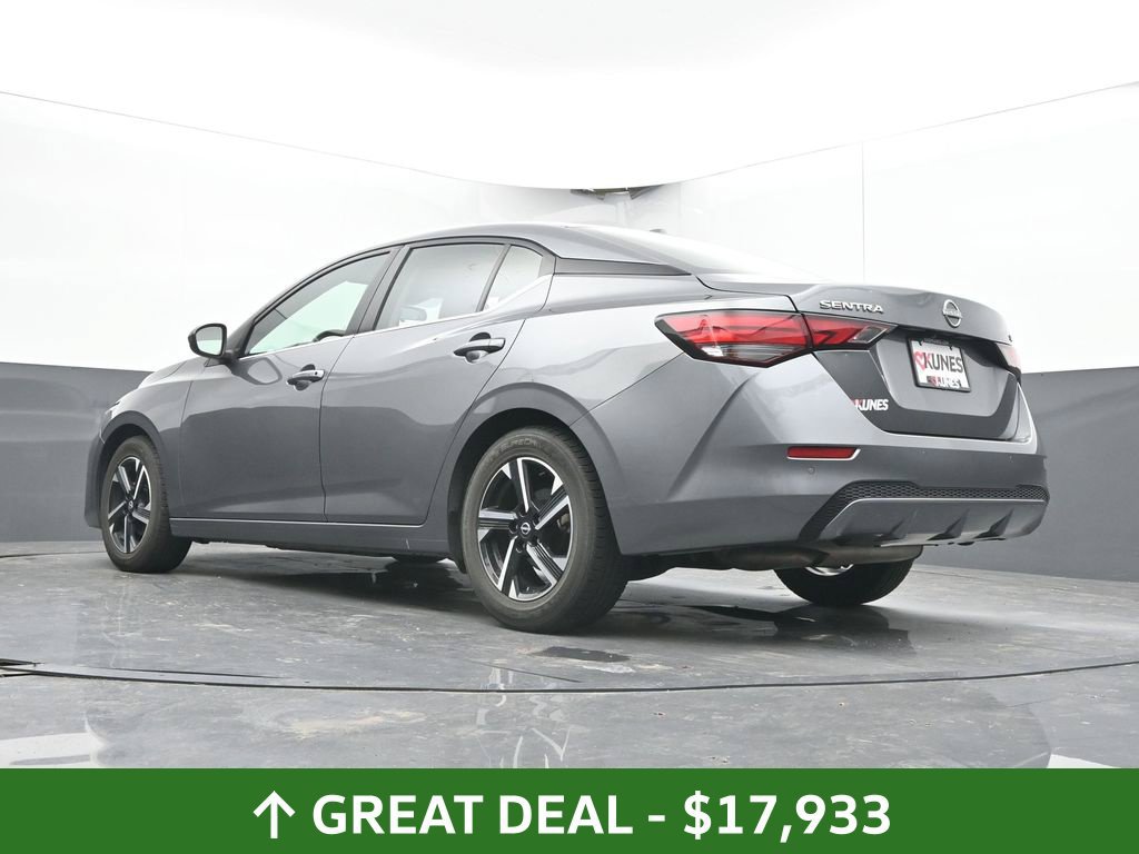 Used 2024 Nissan Sentra SV FWD image 61