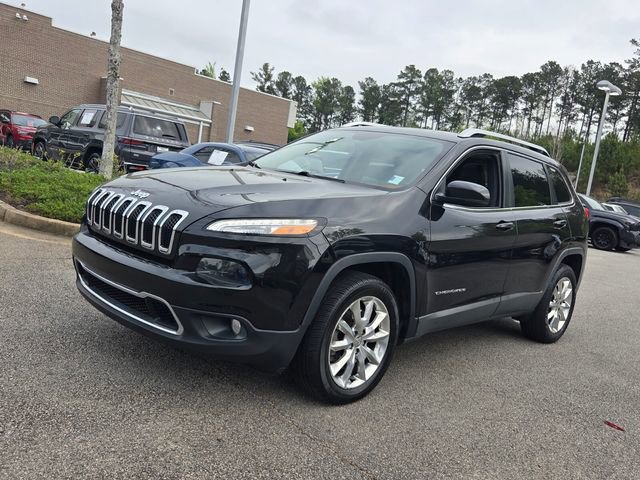 Used 2016 Jeep Cherokee Limited w/ Luxury Group image 4