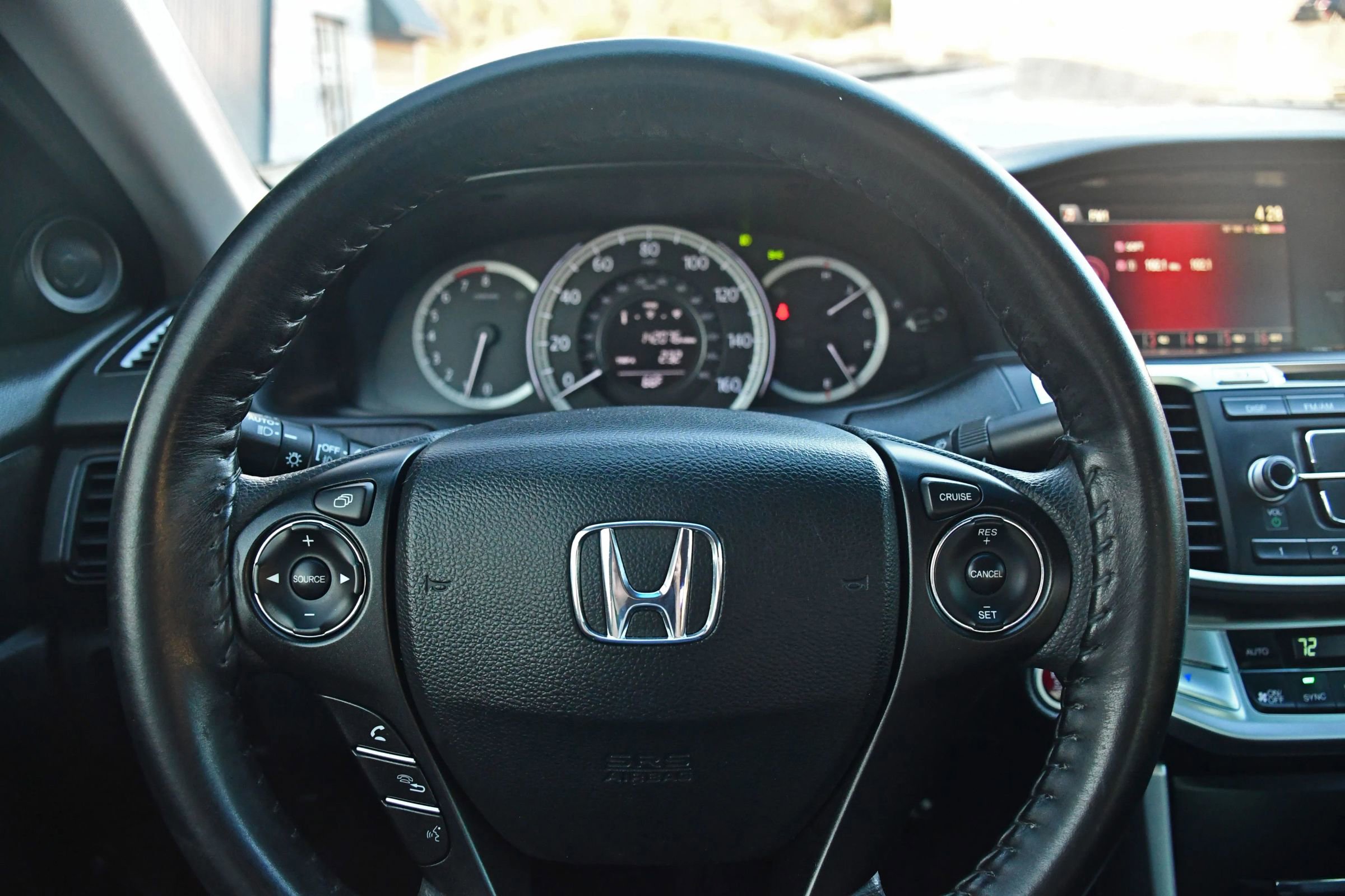 Used 2014 Honda Accord EX image 18