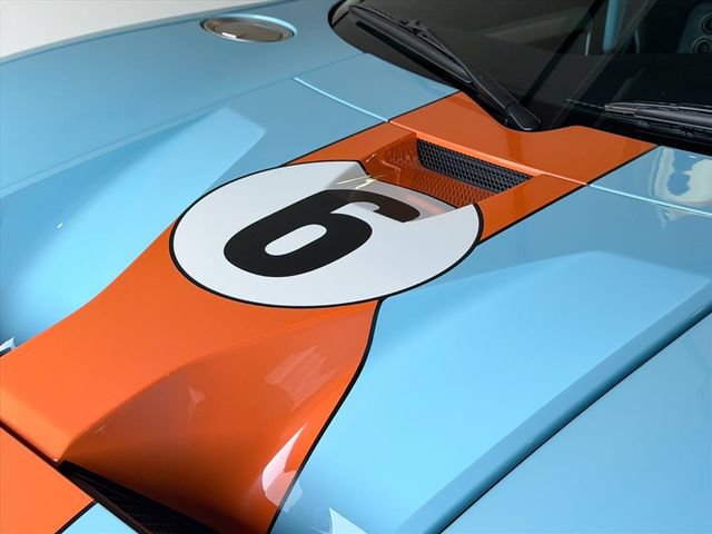 Used 2006 Ford GT RWD image 73