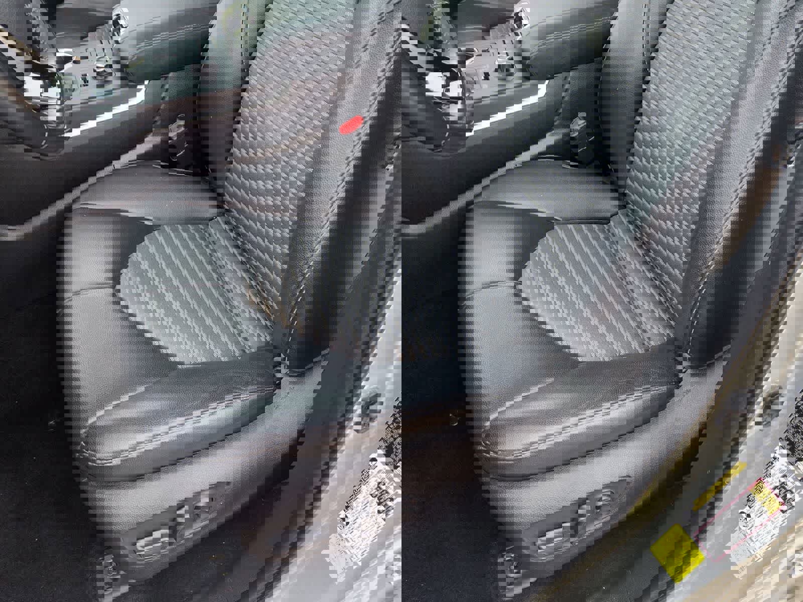 Used 2022 Toyota Highlander XSE image 15