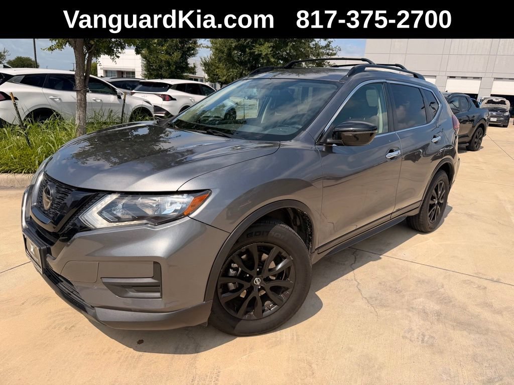 Used 2018 Nissan Rogue SV