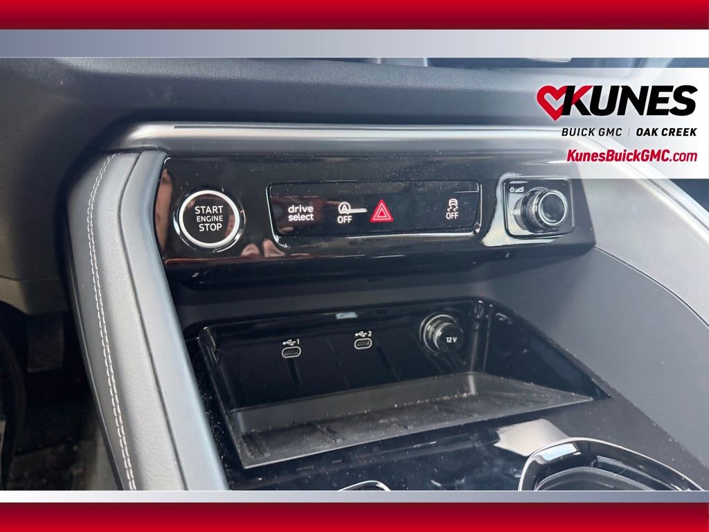 Used 2025 Audi Q5 Premium Plus AWD/4WD image 20