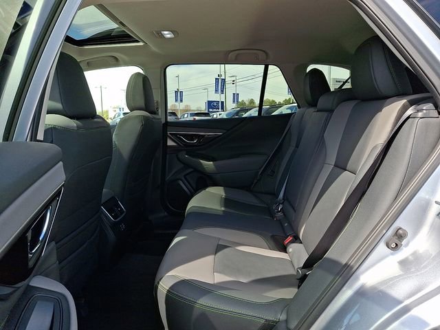 Certified 2025 Subaru Outback Onyx Edition image 10