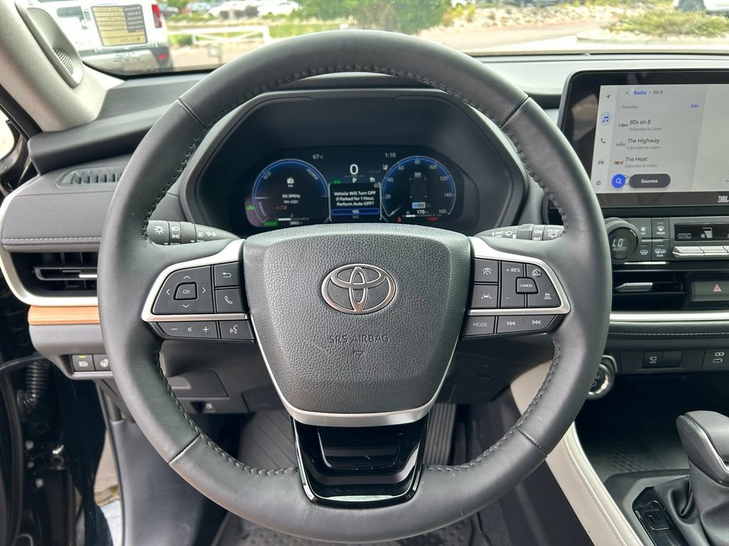 Used 2025 Toyota Grand Highlander AWD Hybrid image 10