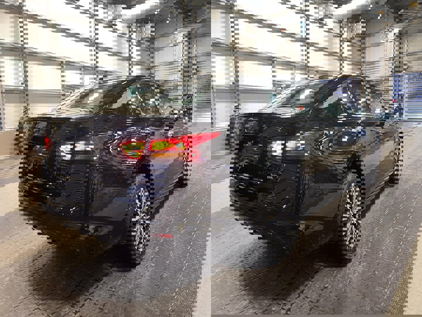 Used 2024 Nissan Altima 2.5 SV image 14