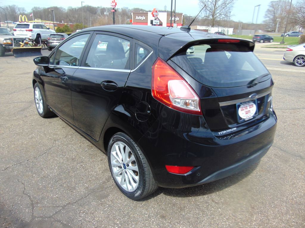 Used 2017 Ford Fiesta Titanium image 8