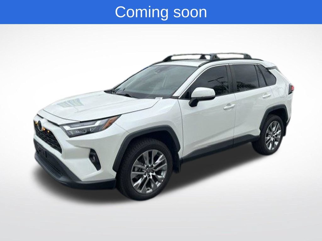 Used 2022 Toyota RAV4 XLE Premium FWD image 1