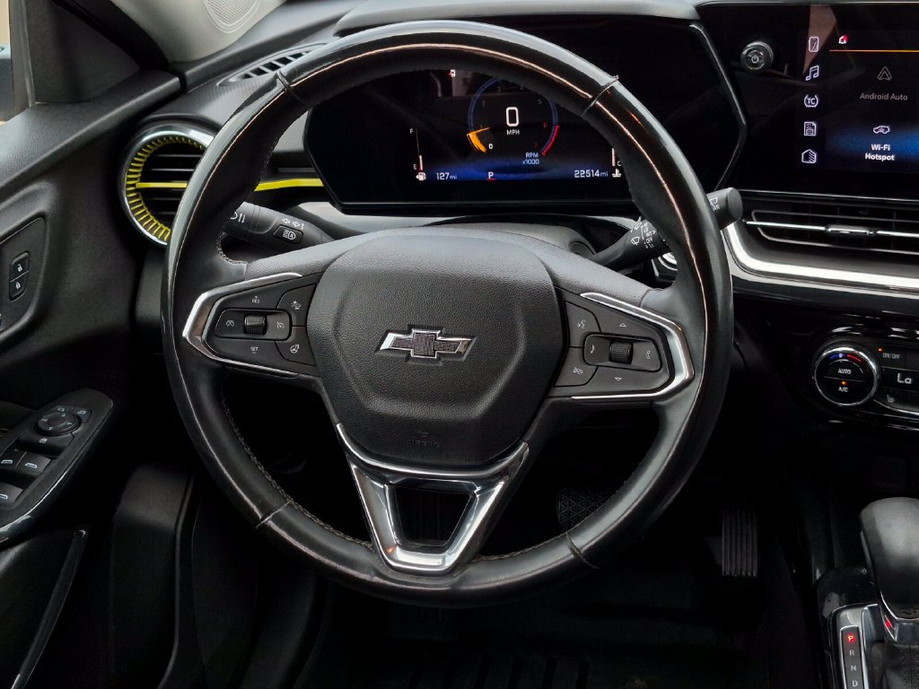 Used 2025 Chevrolet Trax ACTIV w/ Driver Confidence Package FWD image 10