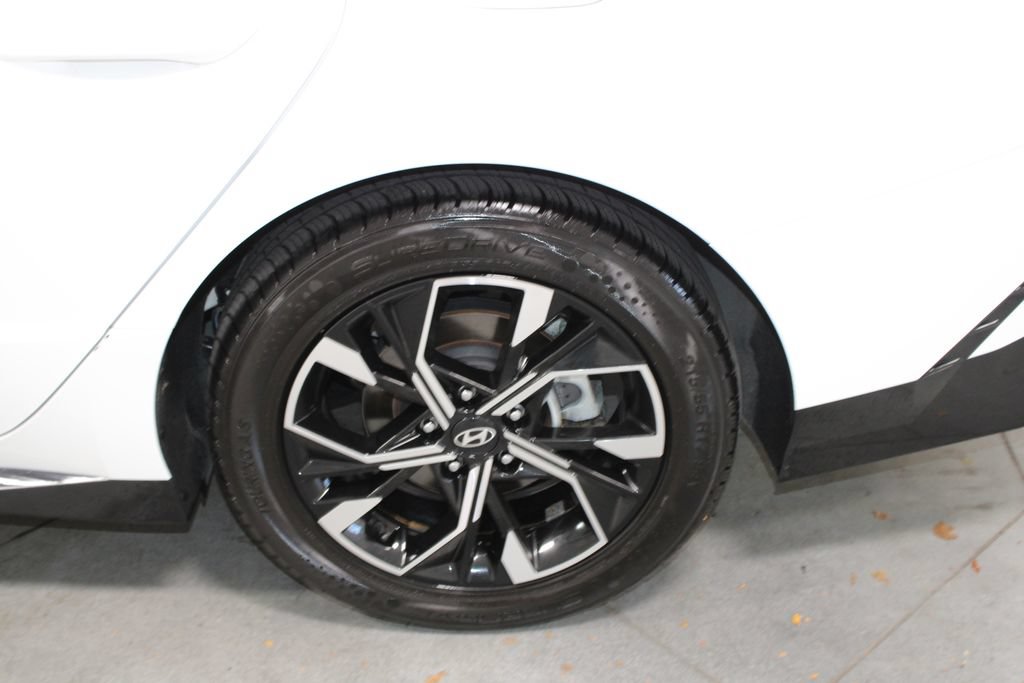 Used 2025 Hyundai Sonata SEL FWD image 55