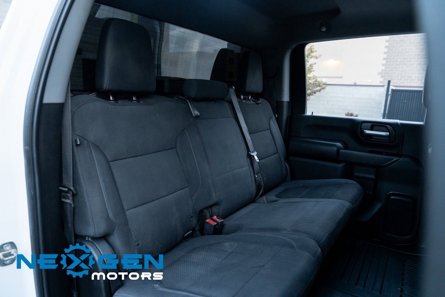 Used 2020 Chevrolet Silverado 2500 W/T image 37