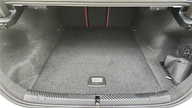 Used 2025 BMW i5 eDrive40i w/ M Sport Package image 15