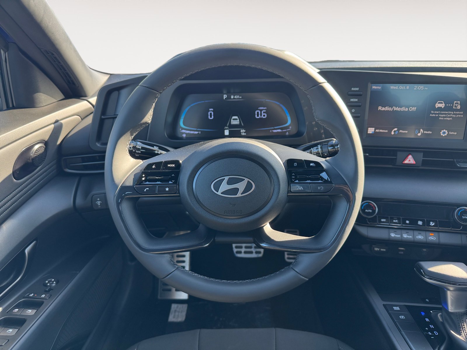 New 2025 Hyundai Elantra Sport image 12
