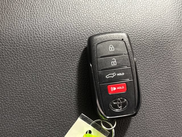 Used 2026 Toyota 4Runner TRD Off-Road Premium AWD/4WD image 39