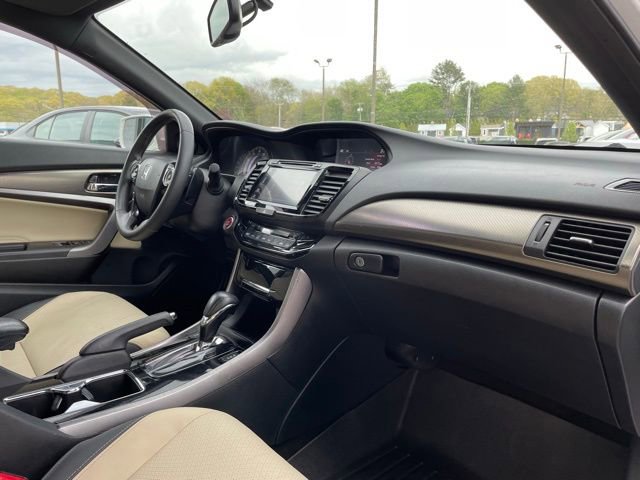 Used 2017 Honda Accord EX-L image 25