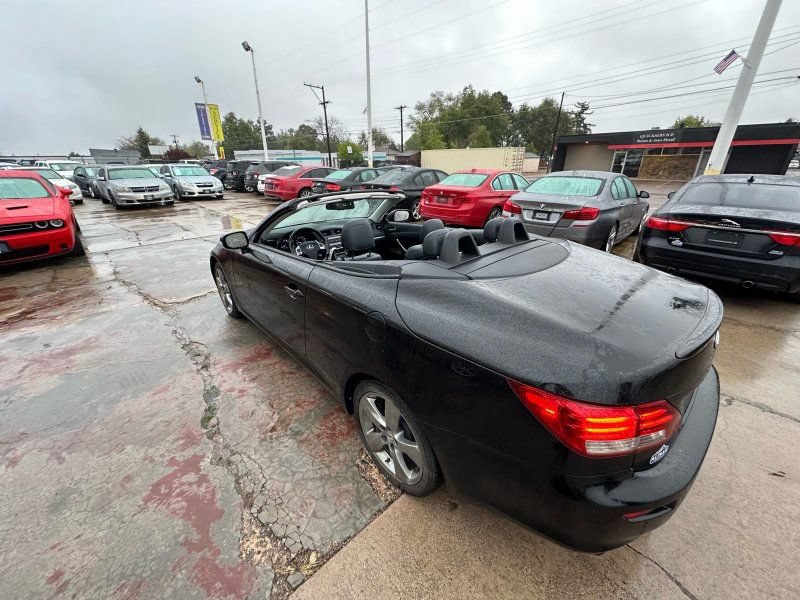 Used 2011 Lexus IS 250C w/ Luxury Pkg RWD image 18