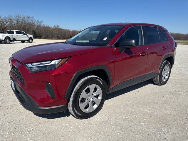 Used 2024 Toyota RAV4 LE image 1