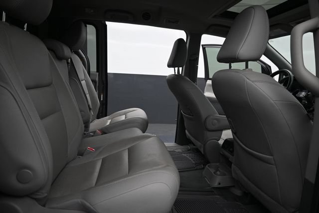 Used 2020 Toyota Sienna XLE FWD image 14